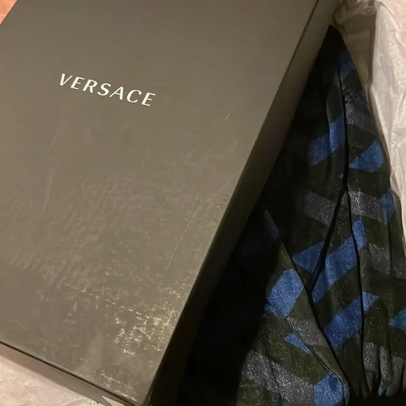 2XL Versace Blue/Black men’s Robe NWT never been out of the box